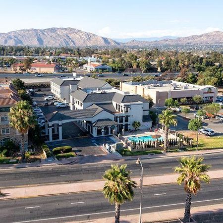 Homestay Suites - Studios&Spas Moreno Valley Exterior foto