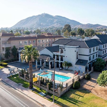 Homestay Suites - Studios&Spas Moreno Valley Exterior foto