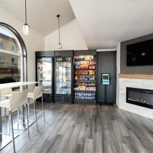Homestay Suites - Studios&Spas Moreno Valley Exterior foto