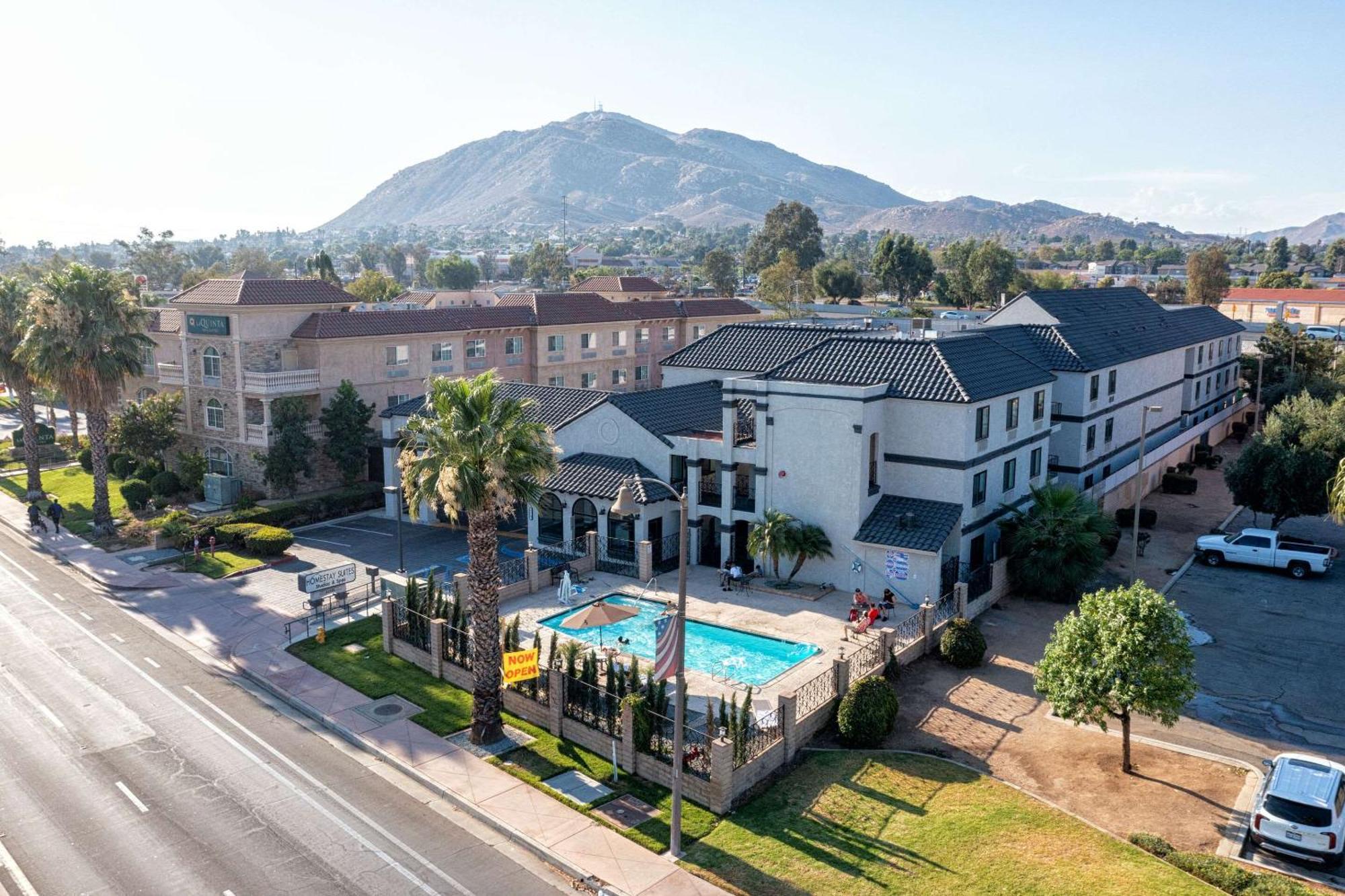 Homestay Suites - Studios&Spas Moreno Valley Exterior foto
